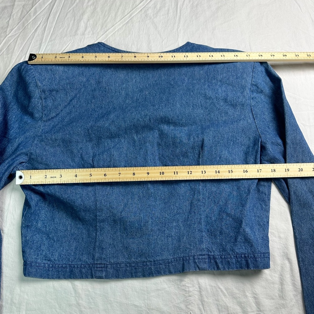 💙✨ Vintage Cropped Denim‎ Jacket Gold Buttons 80s 90s Chic ✨💙 - Picture 10 of 11